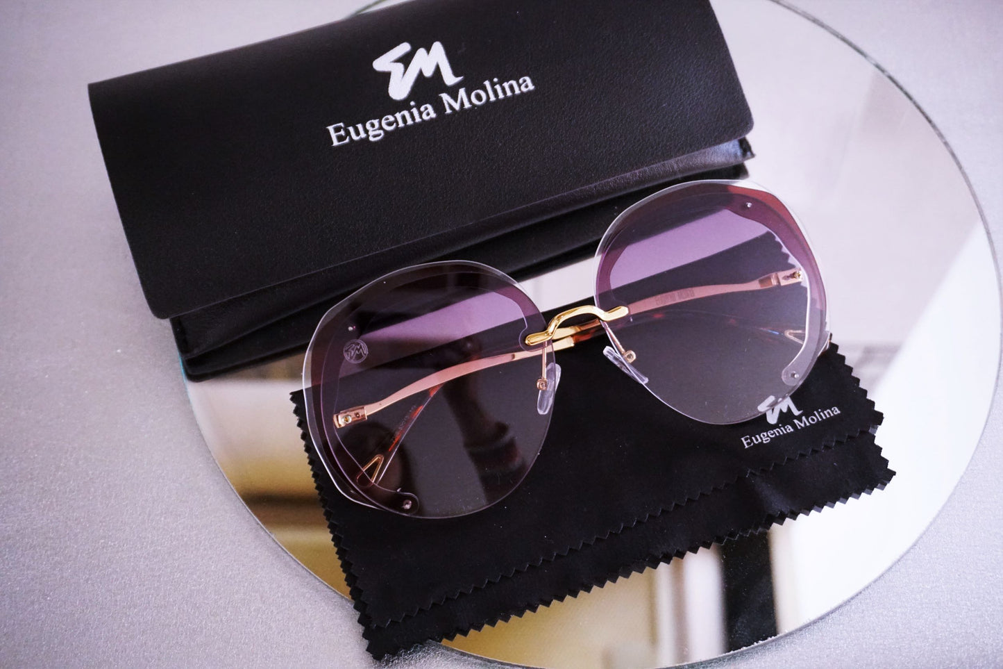 Rimless Gradient Round Sunglasses For Women - Eugenia Molina