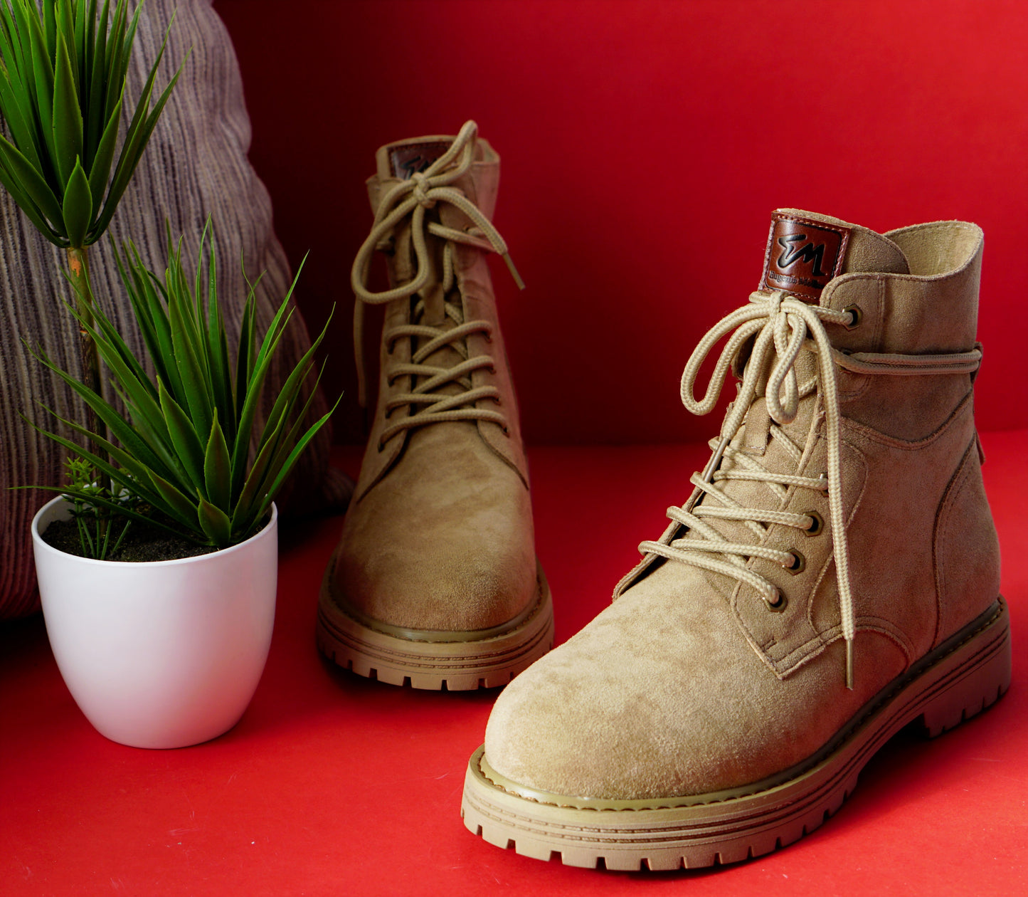 Unisex Suede Leather Hiking Ankle Boots - Eugenia Molina