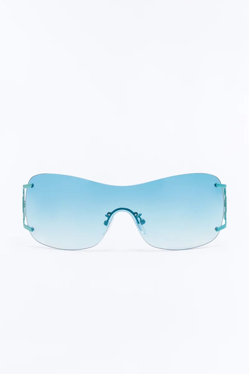 MONROE SKY BLUE BOMBSHELL SUNGLASSES