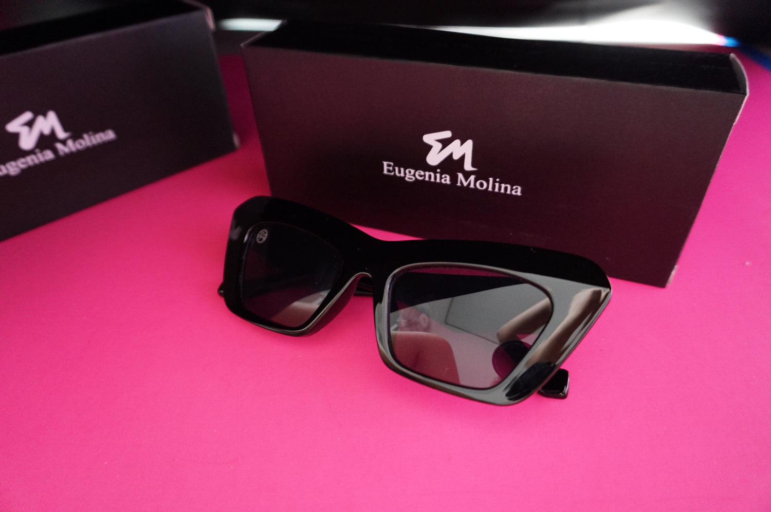 Women Cat Eye Sunglasses - Eugenia Molina