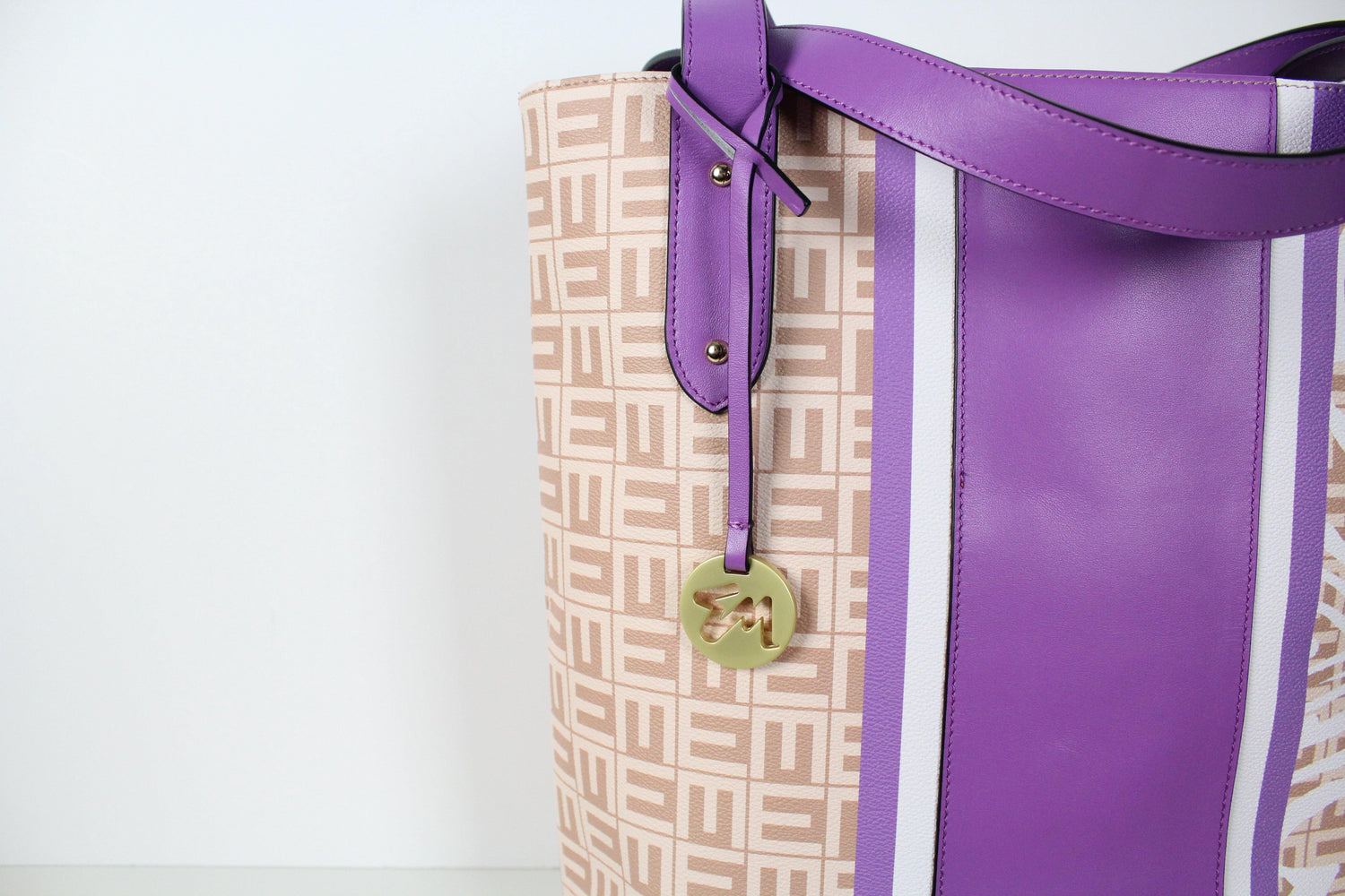 Purple Smooth Leather Tote Bag - Eugenia Molina